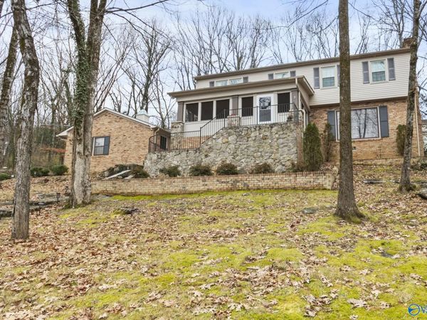 2223 Briarcliff Road SE, Huntsville, AL 35801