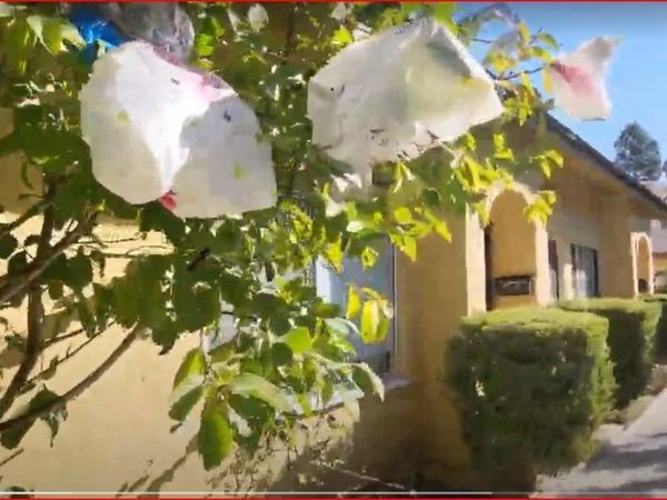 1240 Muirfield Road, Los Angeles, CA 90019