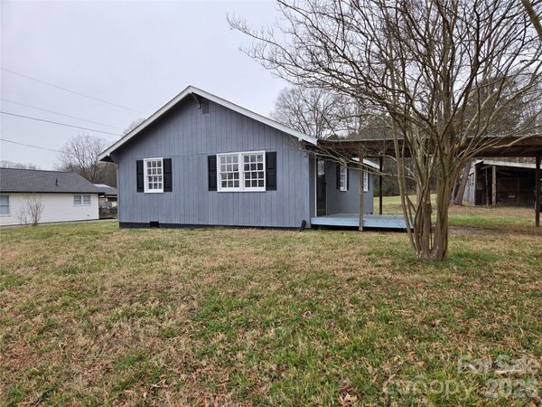 915 Chapel Street, Landis, NC 28088