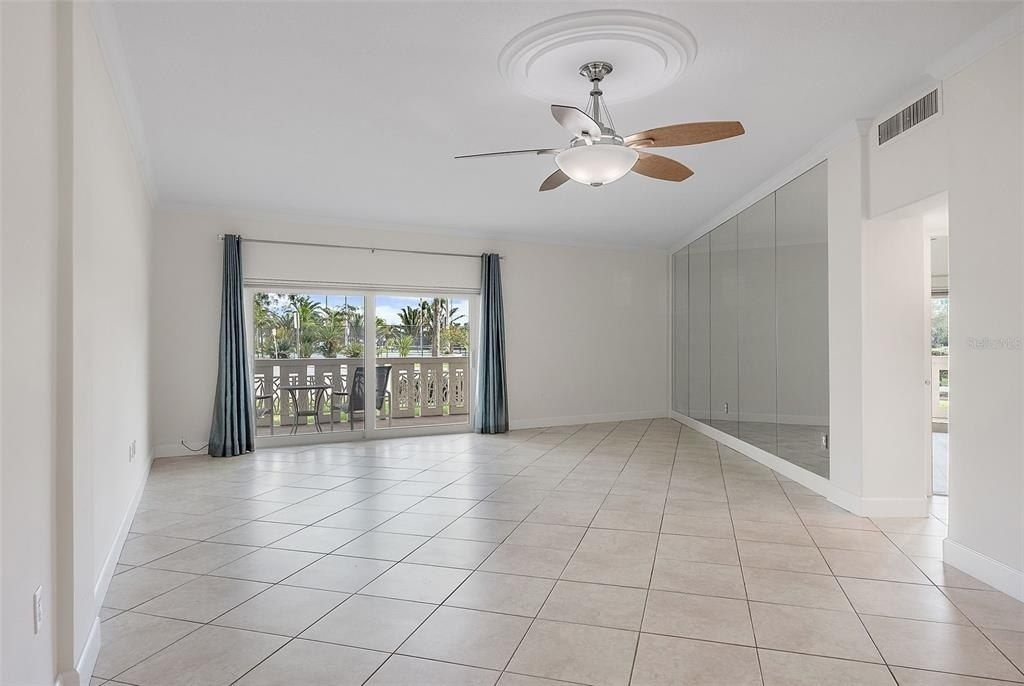 1200 N Shore Drive Ne, Unit 102, Saint Petersburg, FL 33701 Photo