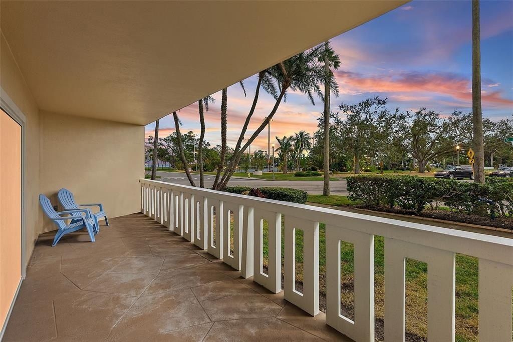 1200 N Shore Drive Ne, Unit 102, Saint Petersburg, FL 33701 Photo