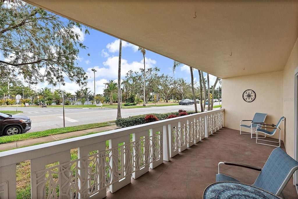 1200 N Shore Drive Ne, Unit 102, Saint Petersburg, FL 33701 Photo