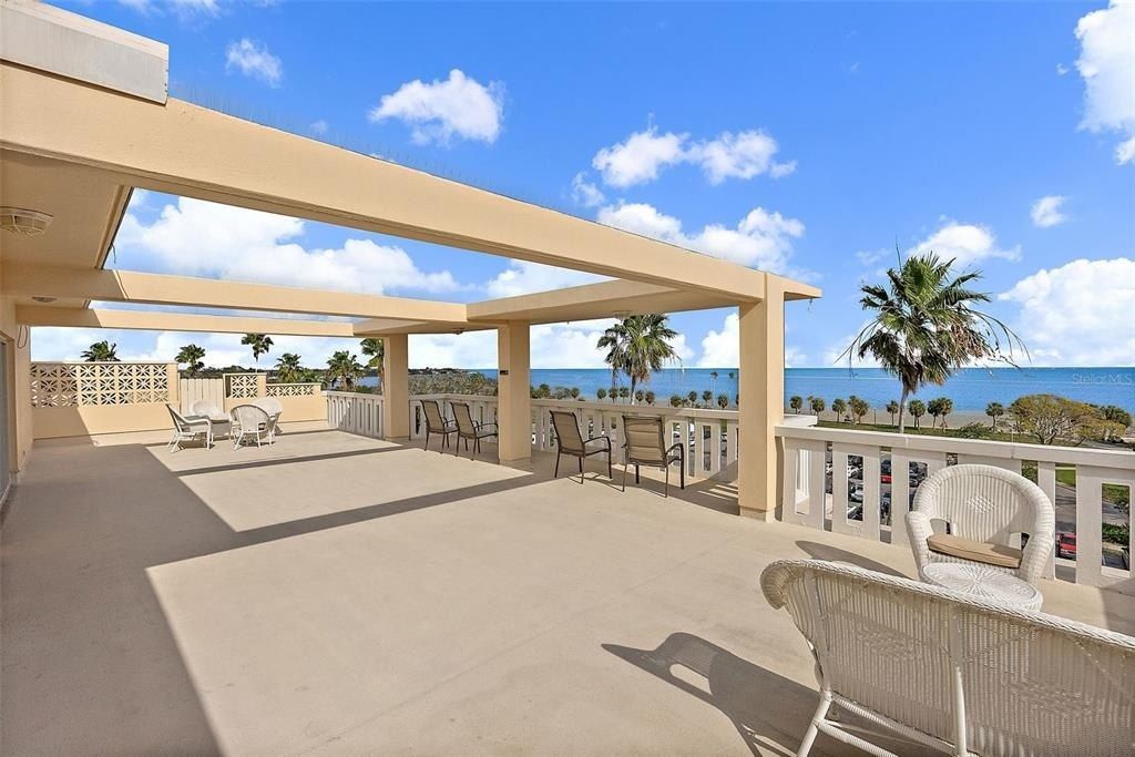 1200 N Shore Drive Ne, Unit 102, Saint Petersburg, FL 33701 Photo