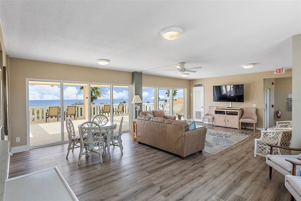 1200 N Shore Drive Ne, Unit 102, Saint Petersburg, FL 33701 Photo