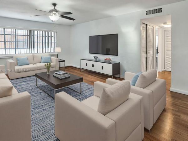 180 NE 12th Ave, Unit C18, Hallandale Beach, FL 33009