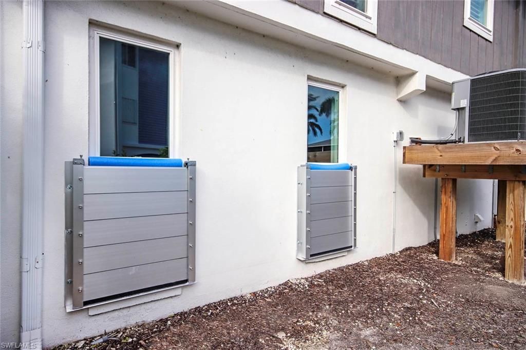 1351 Middle Gulf Dr, Unit 1A, Sanibel, FL 33957 Photo