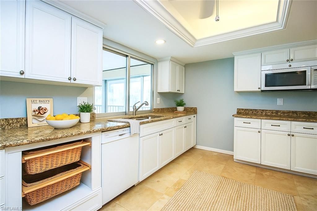 1351 Middle Gulf Dr, Unit 1A, Sanibel, FL 33957 Photo