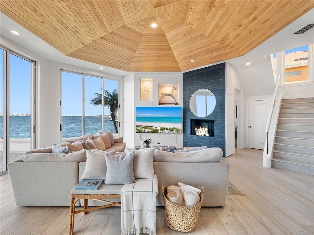 771 Cypress Lake Cir, Fort Myers, FL 33919 Photo