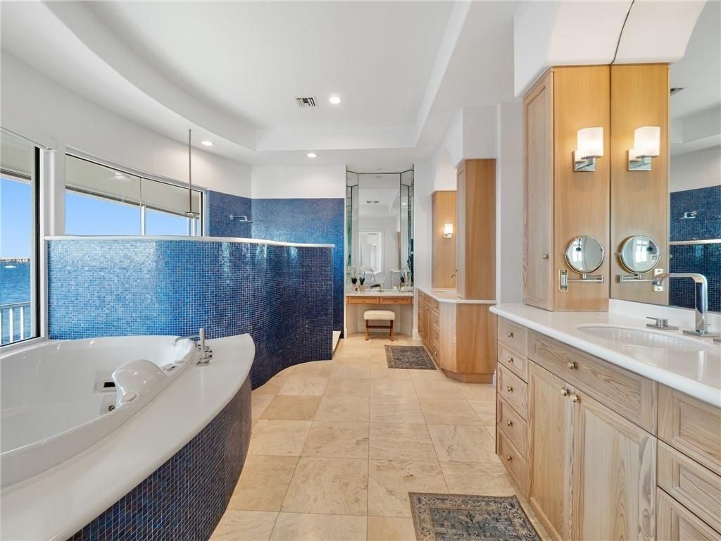 771 Cypress Lake Cir, Fort Myers, FL 33919 Photo