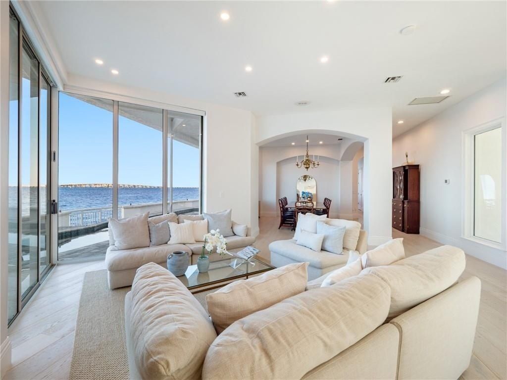 771 Cypress Lake Cir, Fort Myers, FL 33919 Photo