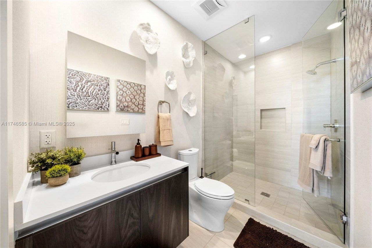 1180 N Federal Hwy, Unit 1501, Fort Lauderdale, FL 33304 Photo