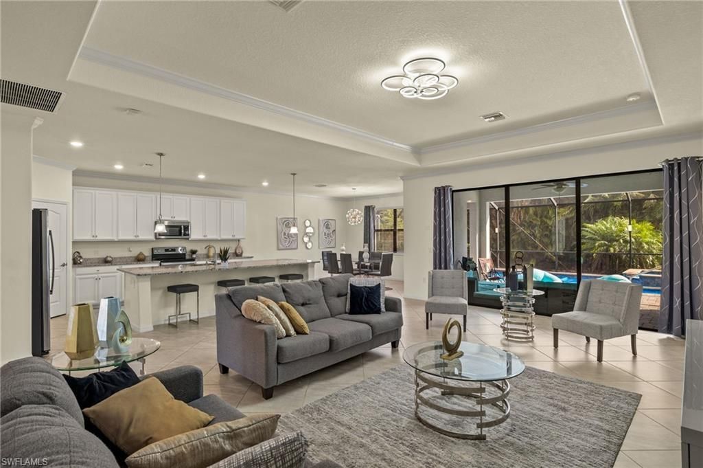 11892 Hickory Estate Cir, Fort Myers, FL 33913 Photo