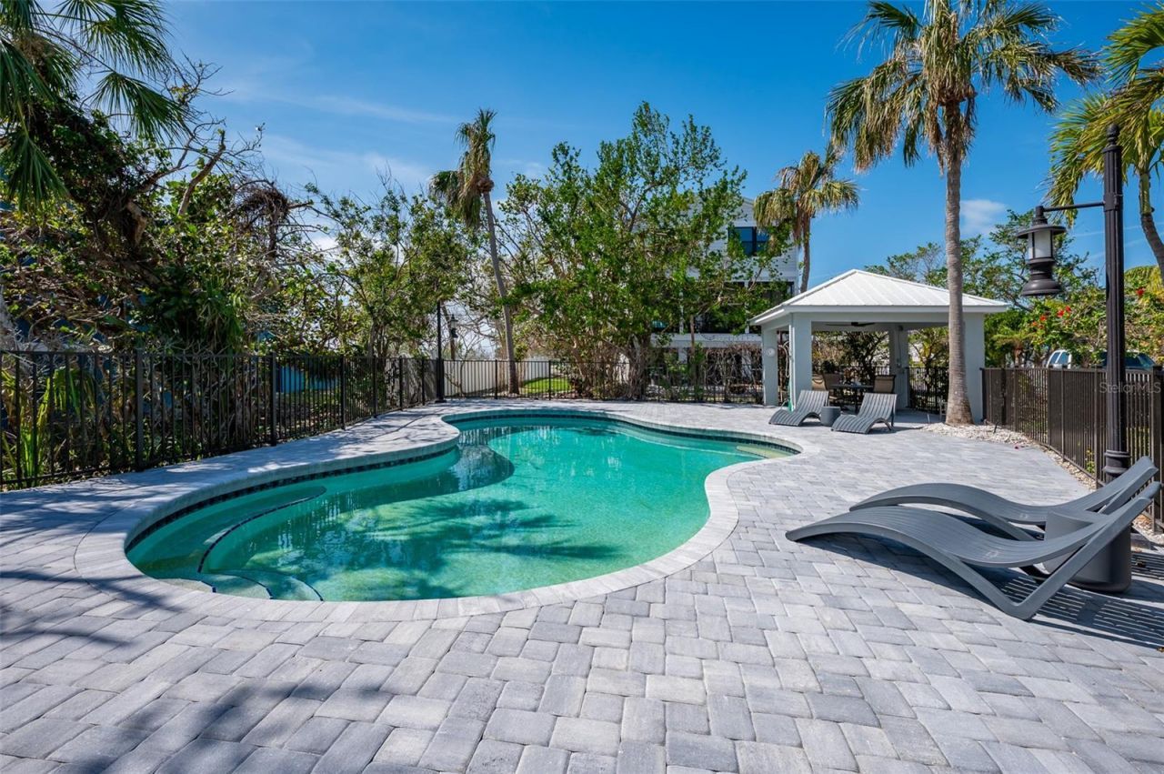 6324 Laguna Drive, Longboat Key, FL 34228 Photo