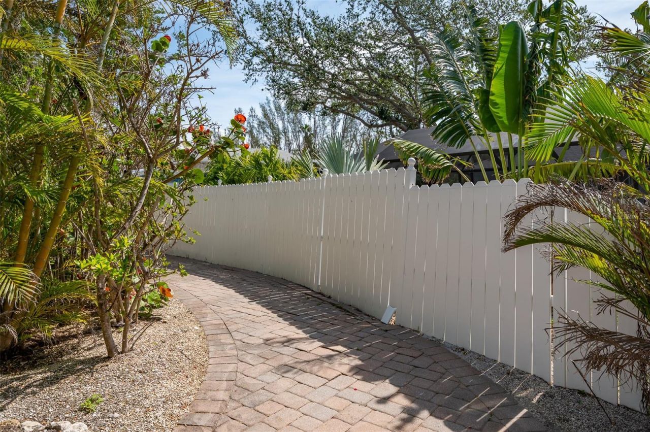 6324 Laguna Drive, Longboat Key, FL 34228 Photo