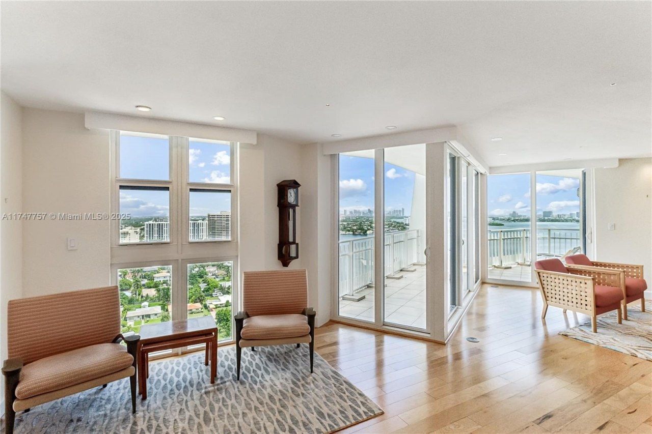 4000 Towerside Ter, Unit TS3, Miami, FL 33138 Photo