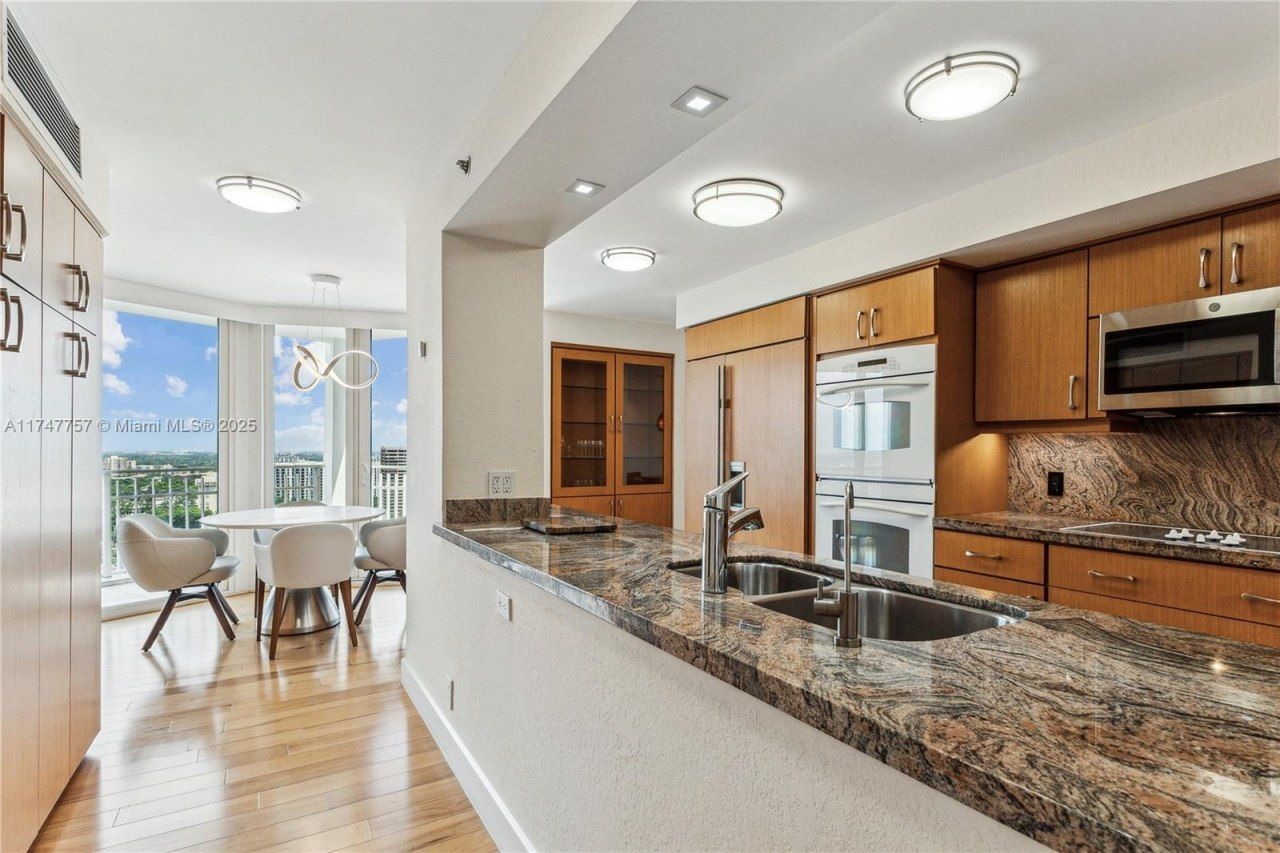 4000 Towerside Ter, Unit TS3, Miami, FL 33138 Photo