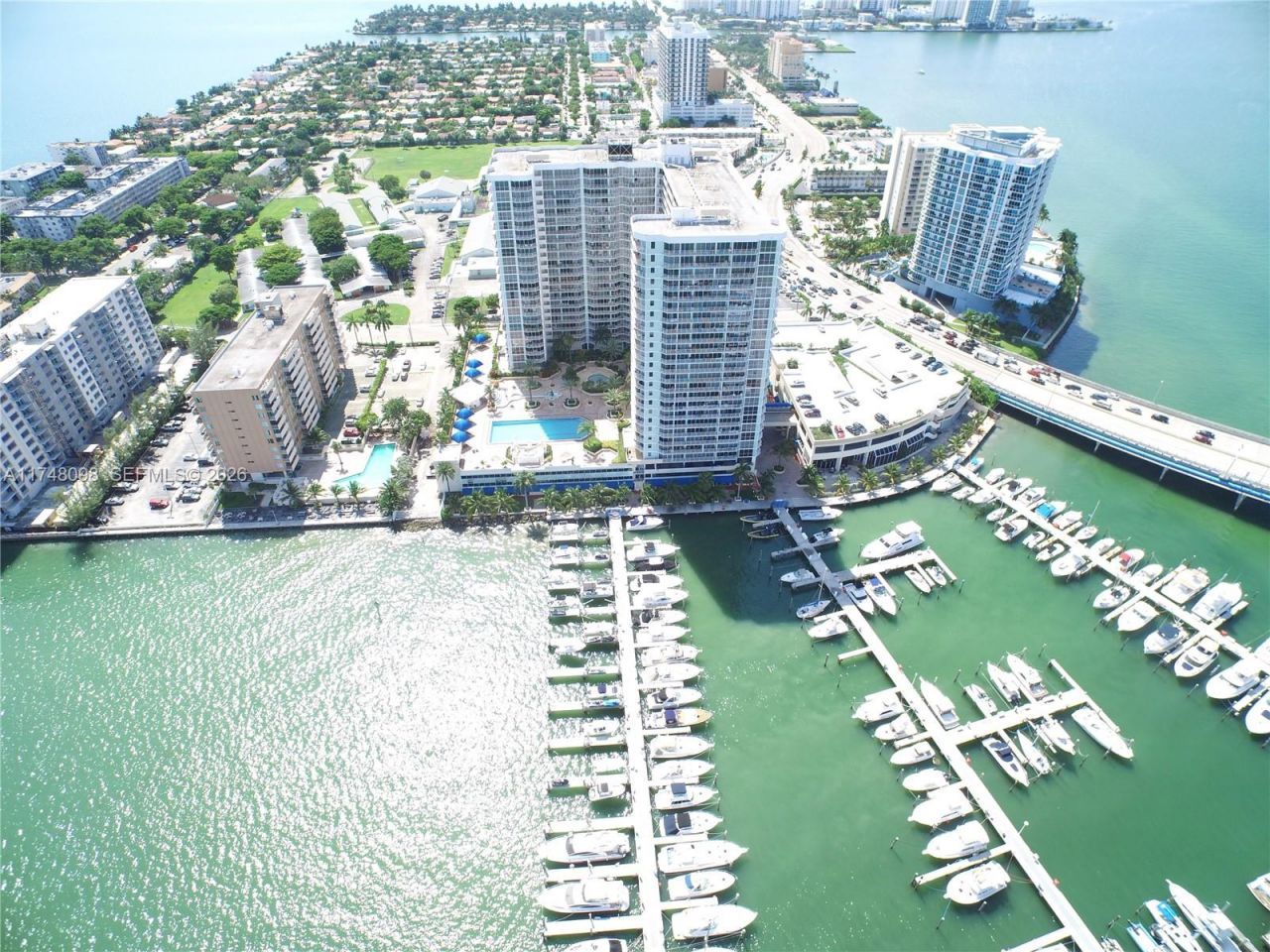 7601 E Treasure Dr, Unit 1108, North Bay Village, FL 33141 Photo