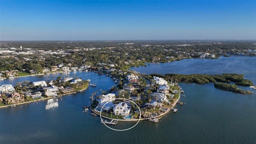 1300 Tangier Way, Sarasota, FL 34239 Main Photo