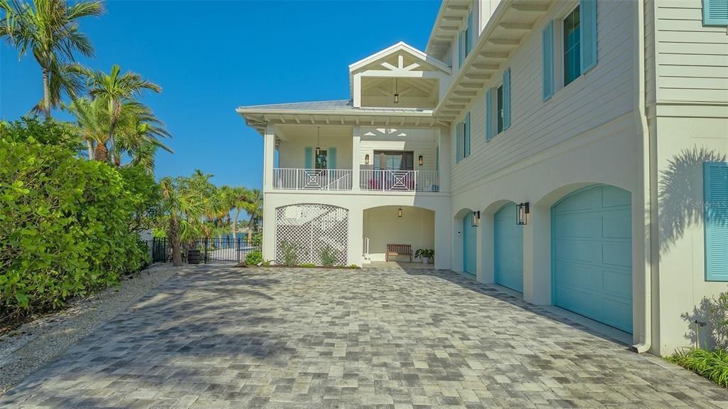 1300 Tangier Way, Sarasota, FL 34239 Photo