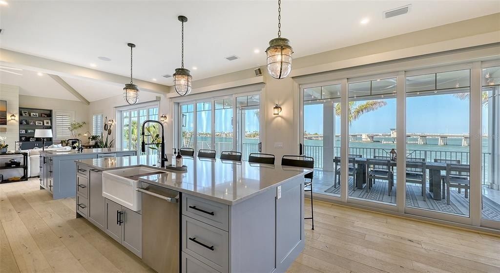 1300 Tangier Way, Sarasota, FL 34239 Photo