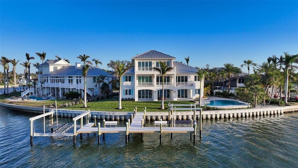 1300 Tangier Way, Sarasota, FL 34239 Photo