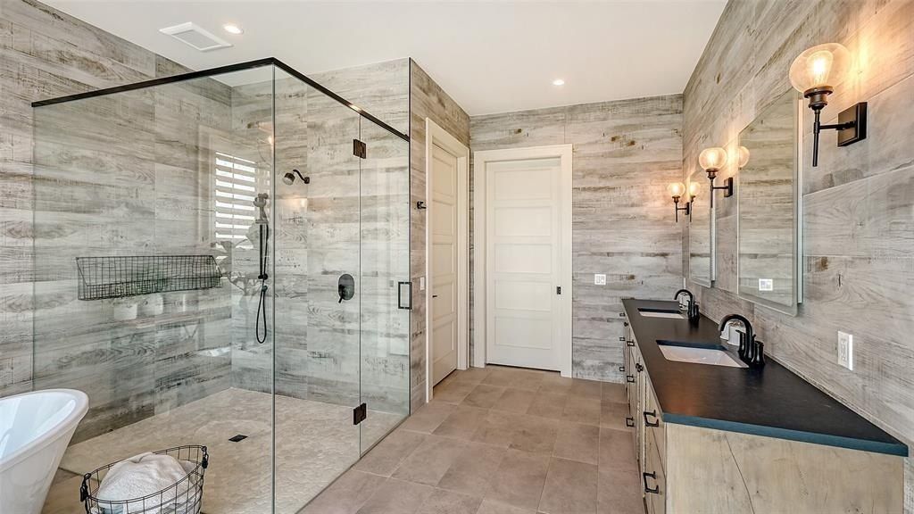 1300 Tangier Way, Sarasota, FL 34239 Photo