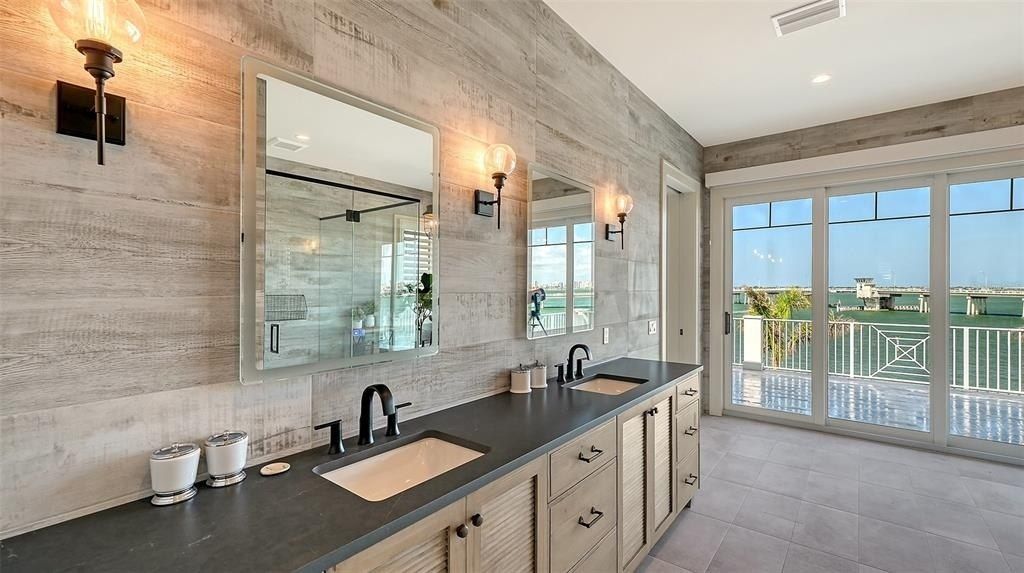 1300 Tangier Way, Sarasota, FL 34239 Photo