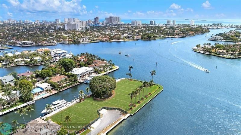 1818 SE 10th St, Fort Lauderdale, FL 33316 Photo