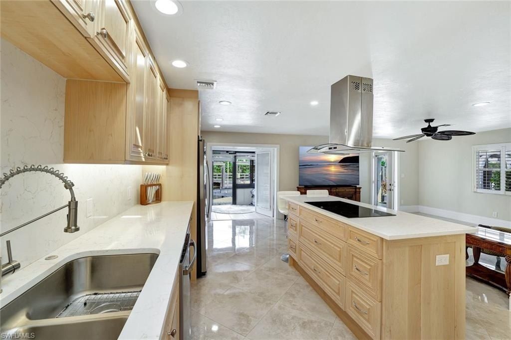 1405 Curlew Ave, Unit 3, Naples, FL 34102 Photo