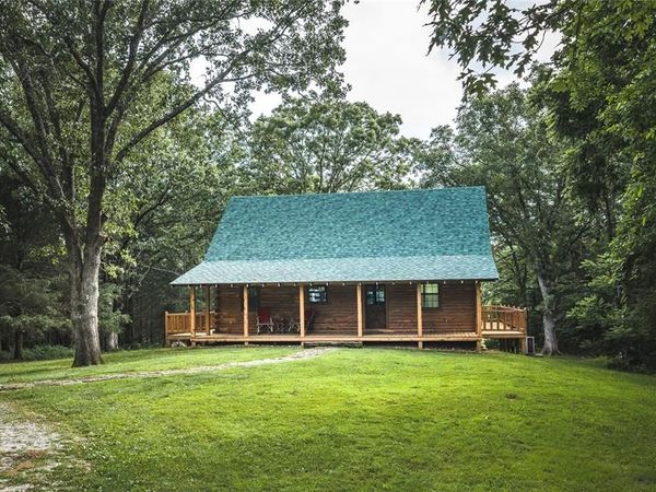 6097 South Highway 63, Houston, MO 65483