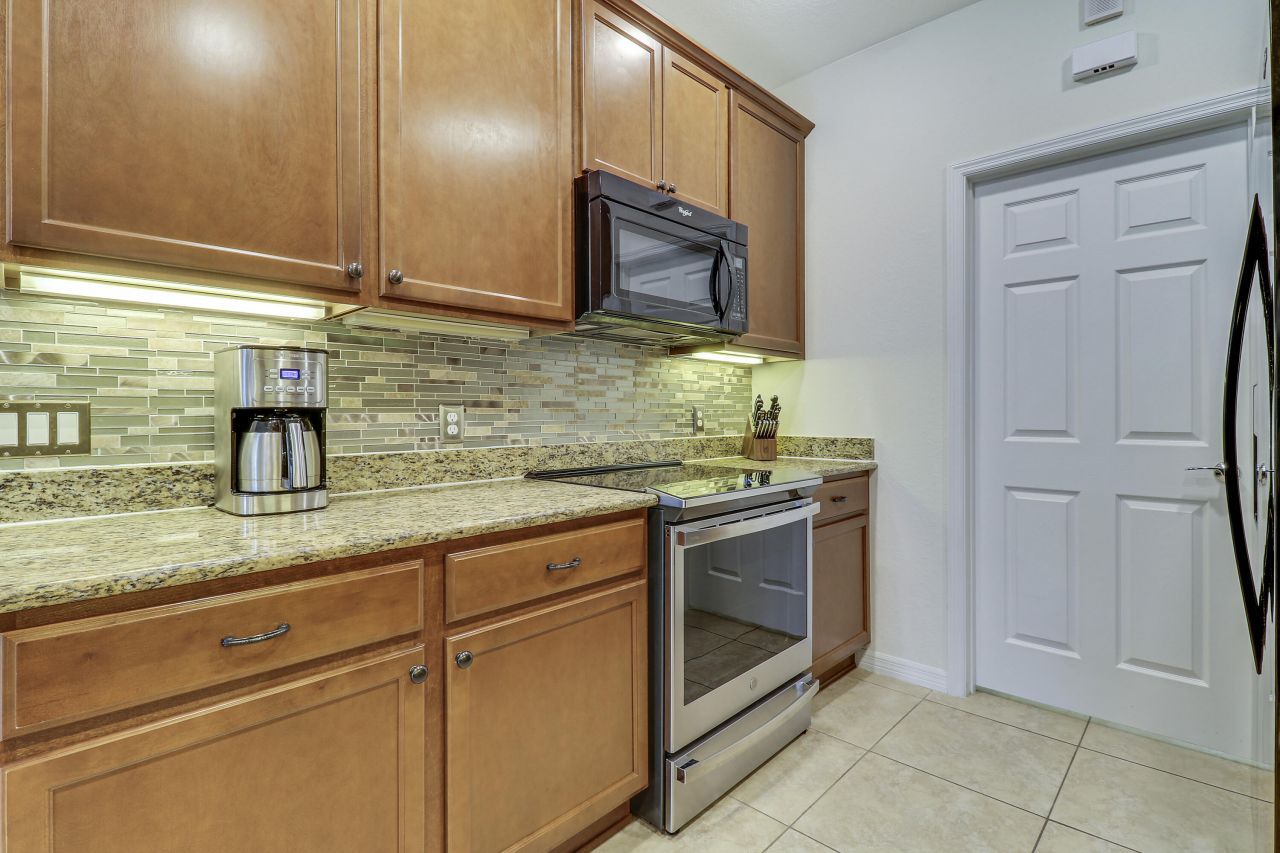 1227 N Community Drive, Jupiter, FL 33458 Photo