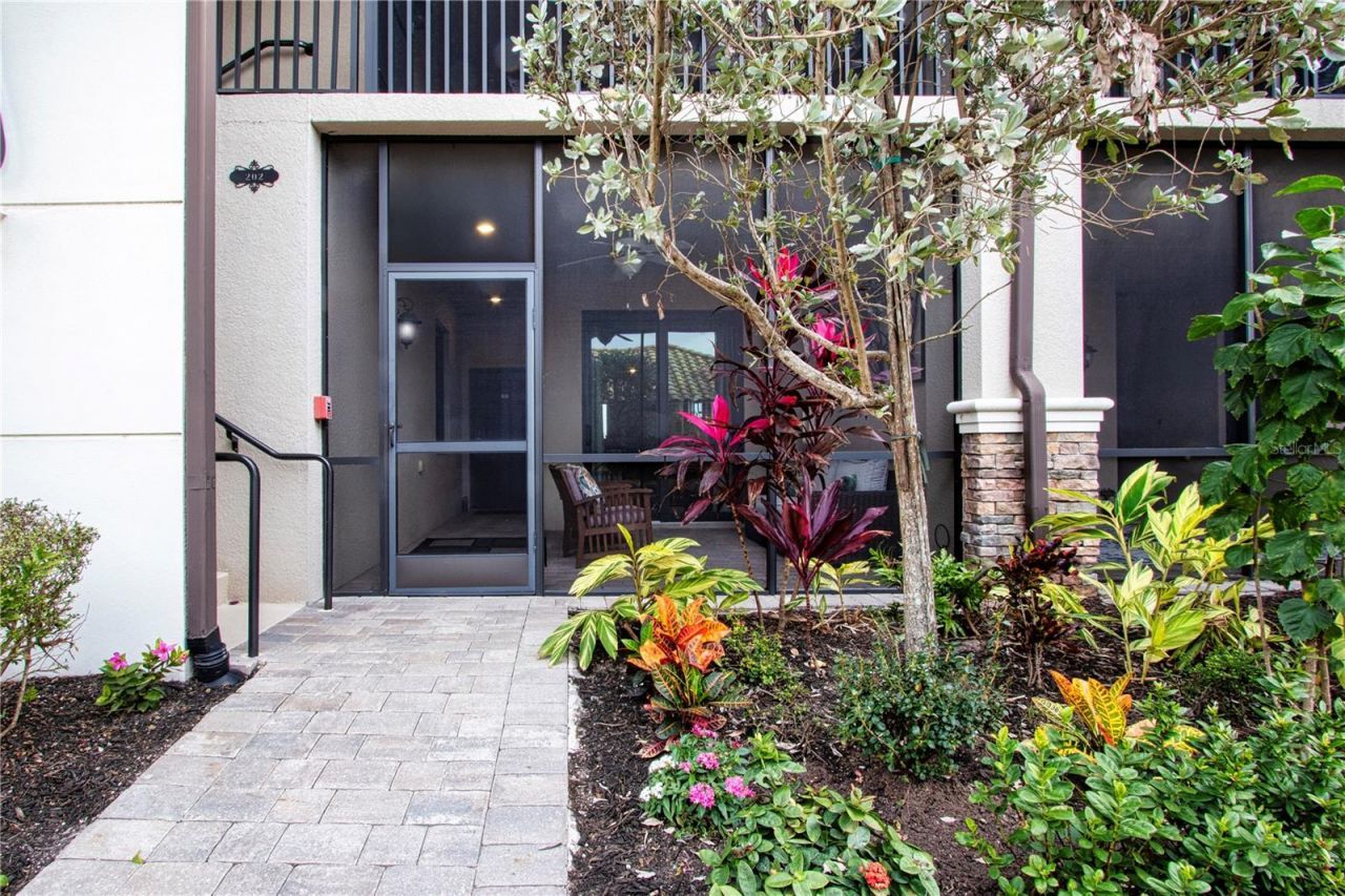 5548 Palmer Circle, Unit 102, Bradenton, FL 34211 Photo