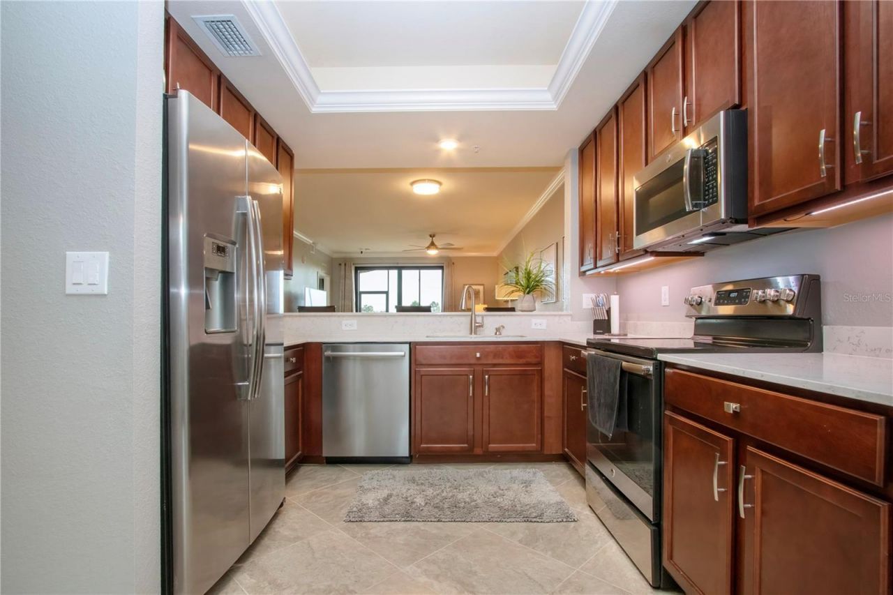 5548 Palmer Circle, Unit 102, Bradenton, FL 34211 Photo