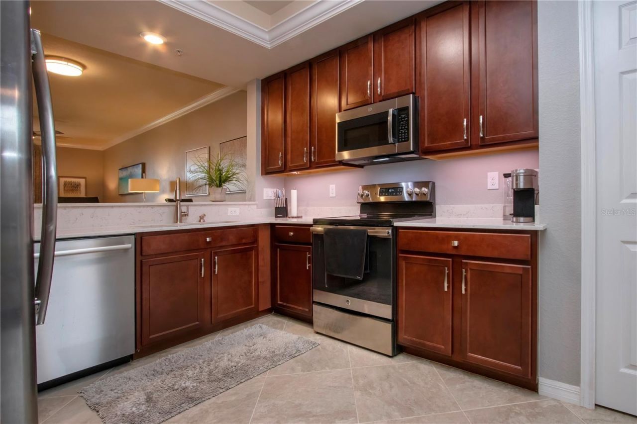 5548 Palmer Circle, Unit 102, Bradenton, FL 34211 Photo