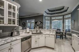 2314 Clandon Dr. photo 4