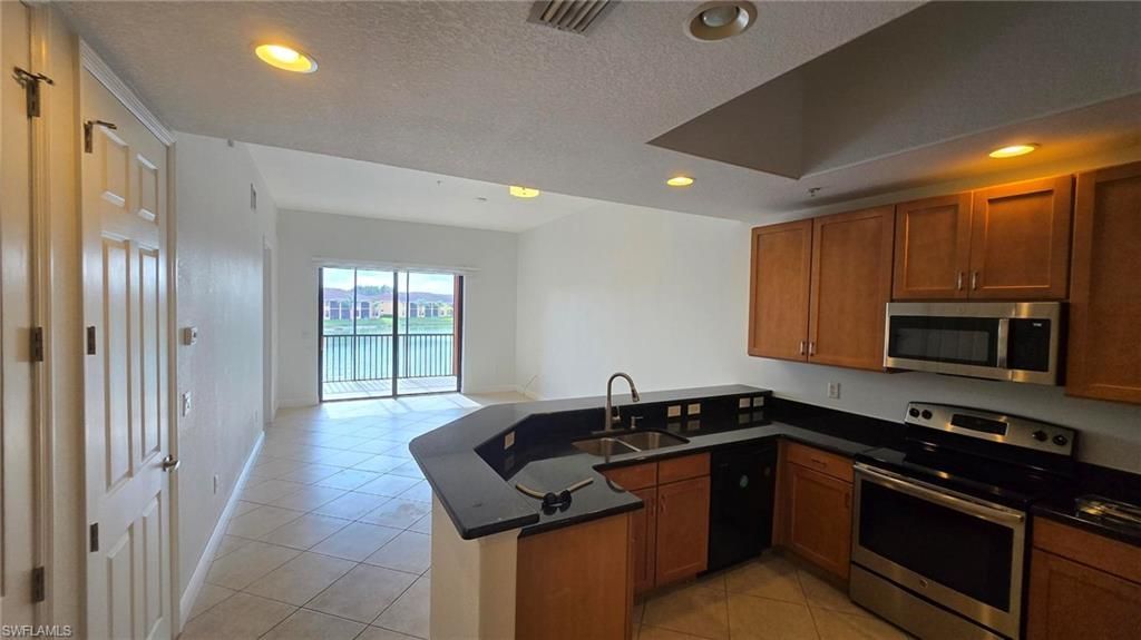 13780 Julias Way, Unit 1024, Fort Myers, FL 33919 Photo