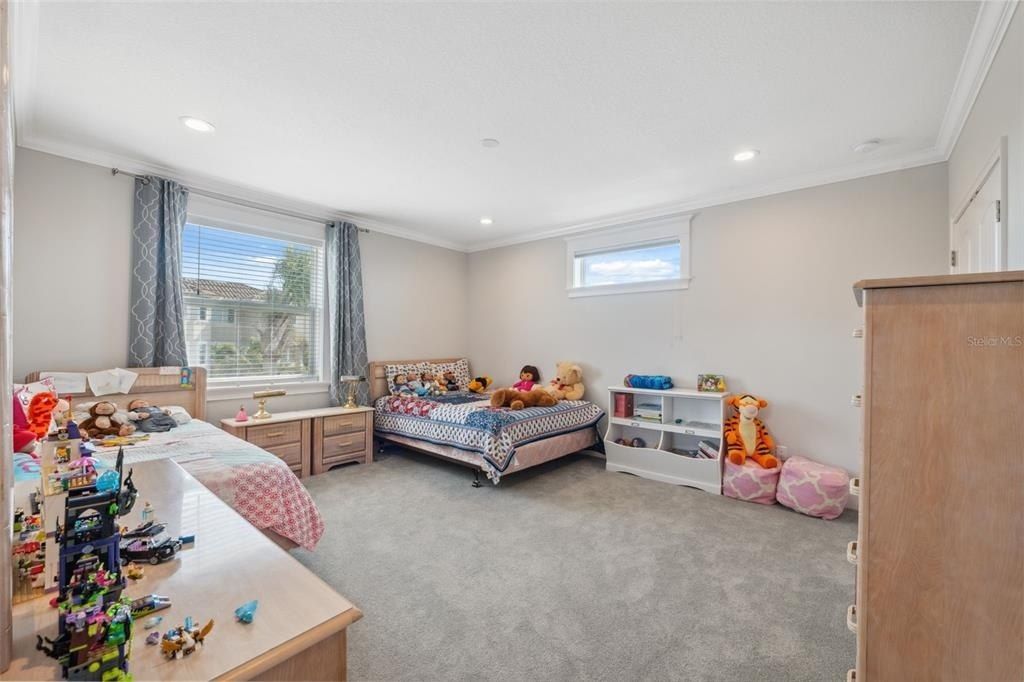 727 Key Royale Drive, Holmes Beach, FL 34217 Photo