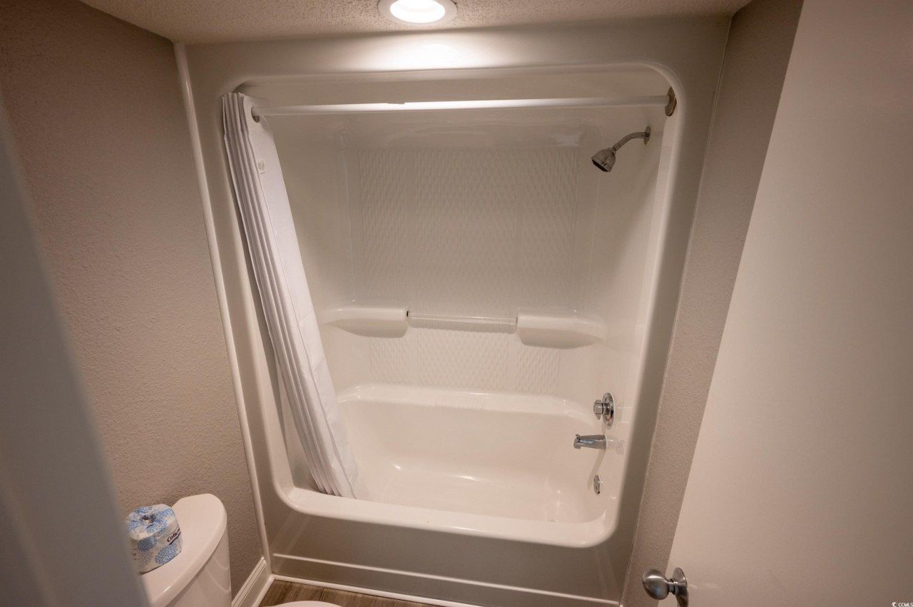 2106 N Ocean Blvd. Photo 9