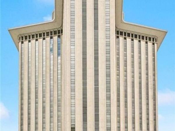 2 CANAL Street, Unit 2301, New Orleans, LA 70130