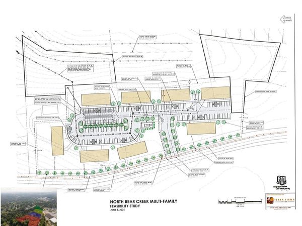 215 N Bear Creek Road, Asheville, NC 28806