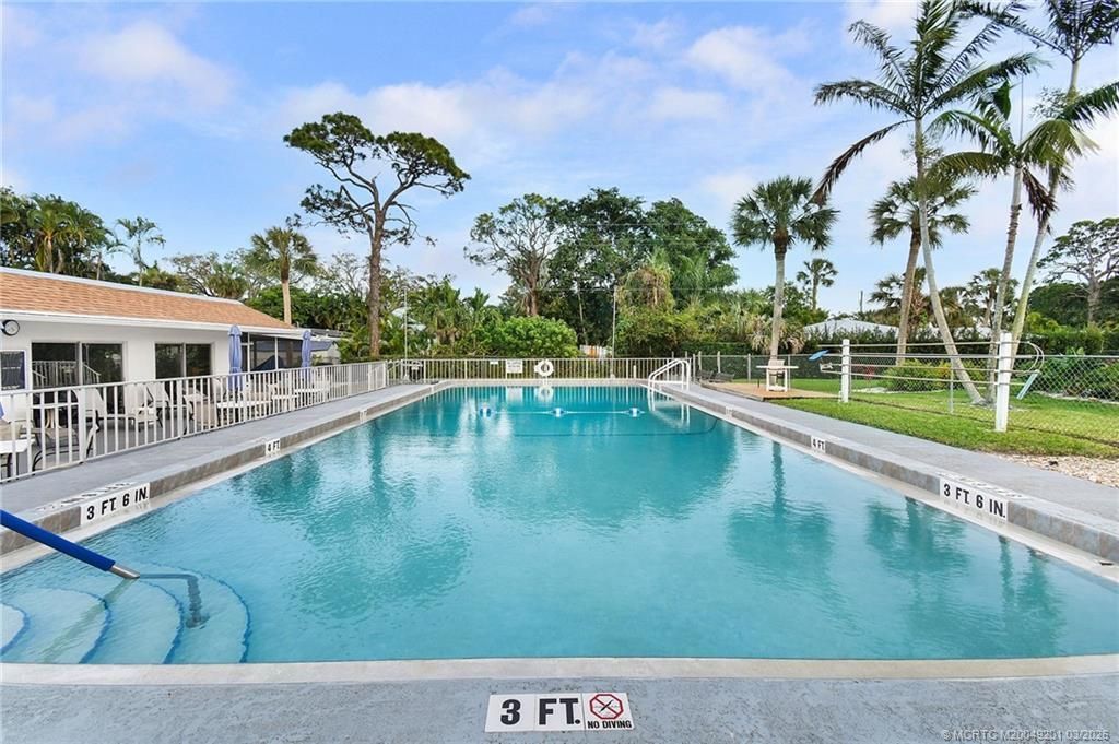 2950 SE Ocean Boulevard, Unit 4-4, Stuart, FL 34996 Photo
