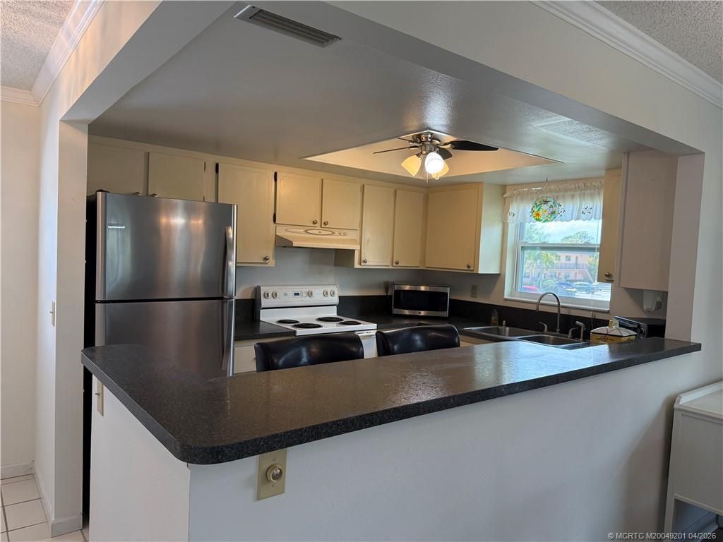 2950 SE Ocean Boulevard, Unit 4-4, Stuart, FL 34996 Photo