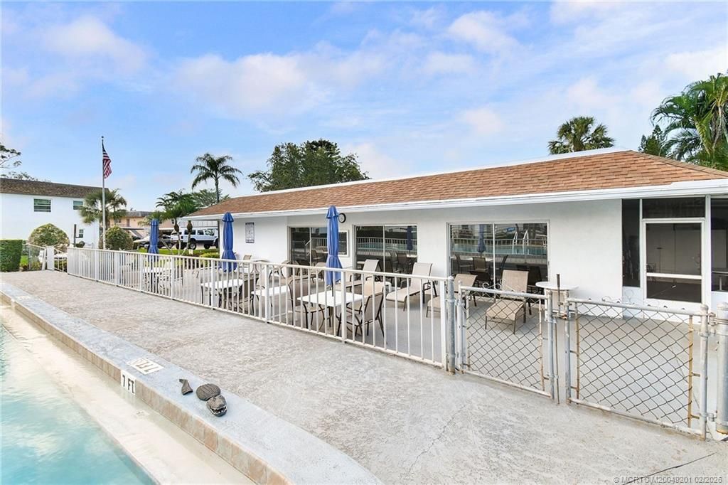 2950 SE Ocean Boulevard, Unit 4-4, Stuart, FL 34996 Photo