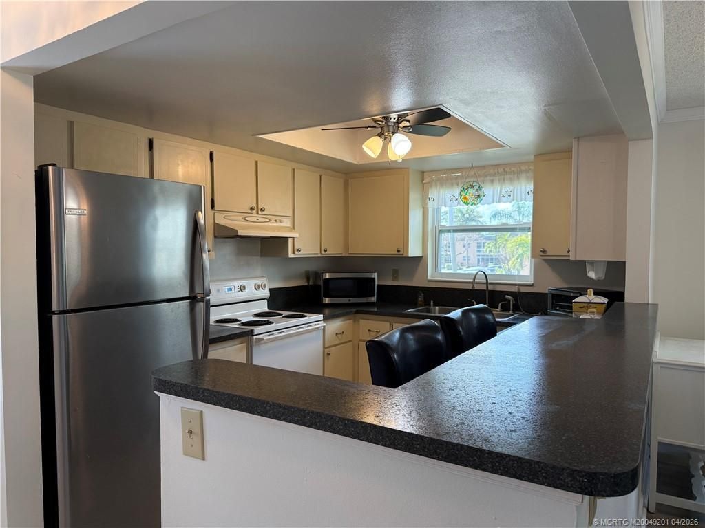 2950 SE Ocean Boulevard, Unit 4-4, Stuart, FL 34996 Photo