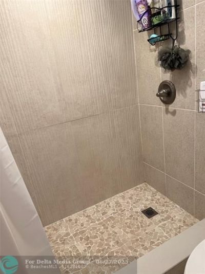 6061 N Falls Circle Drive, Unit 107, Lauderhill, FL 33319 Photo