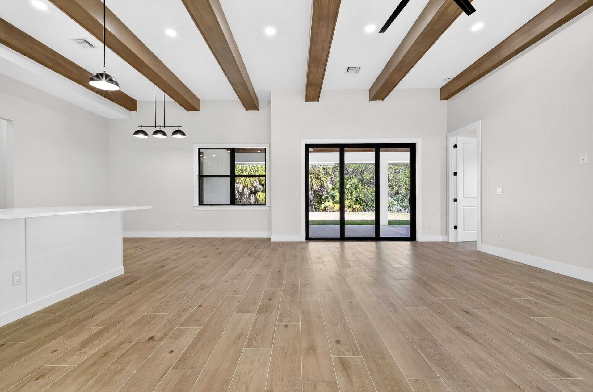 122 SE Via Lago Garda, Port Saint Lucie, FL 34952 Photo