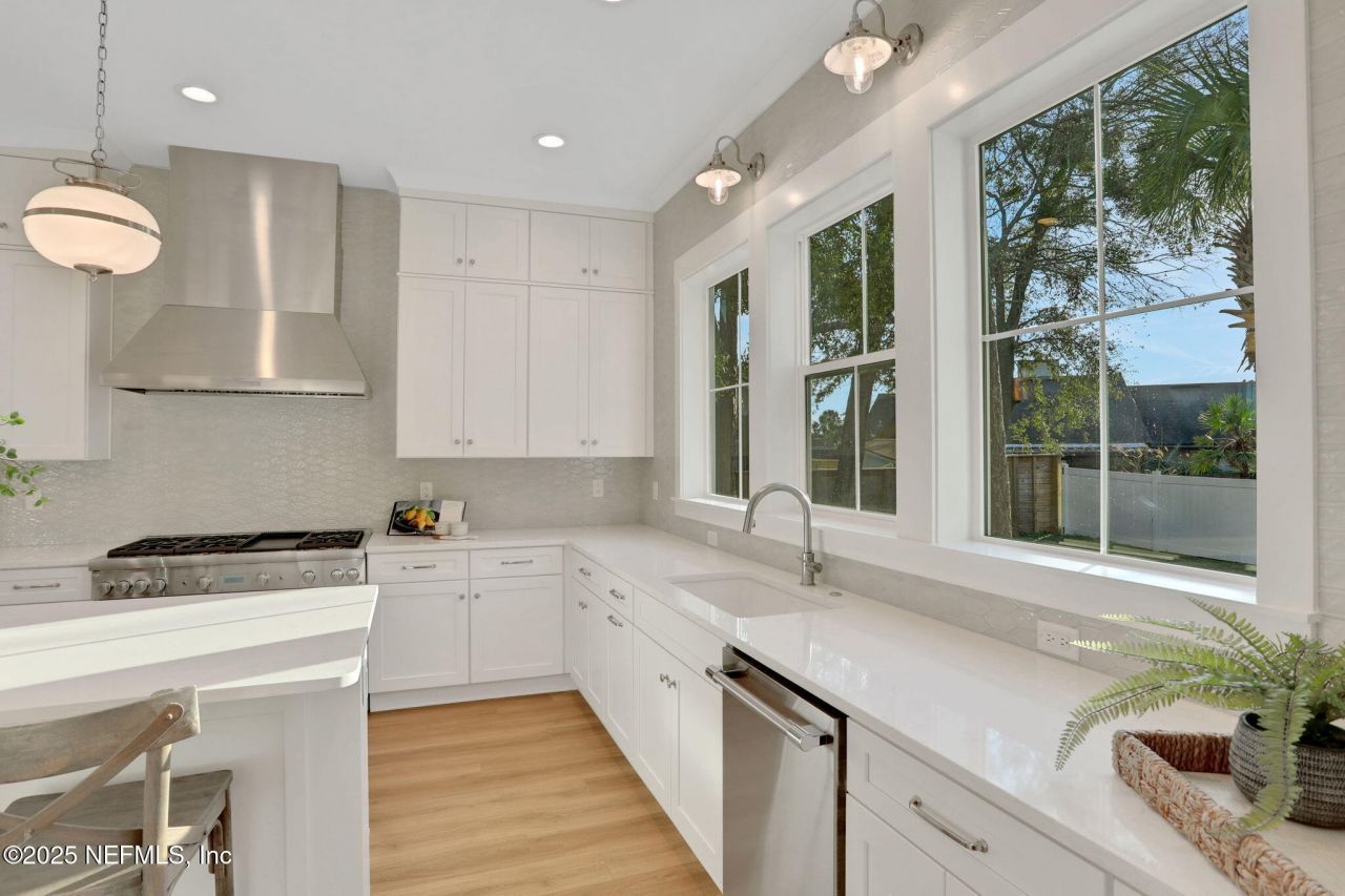 4149 Sunrise Cove Way, Jacksonville, FL 32250 Photo