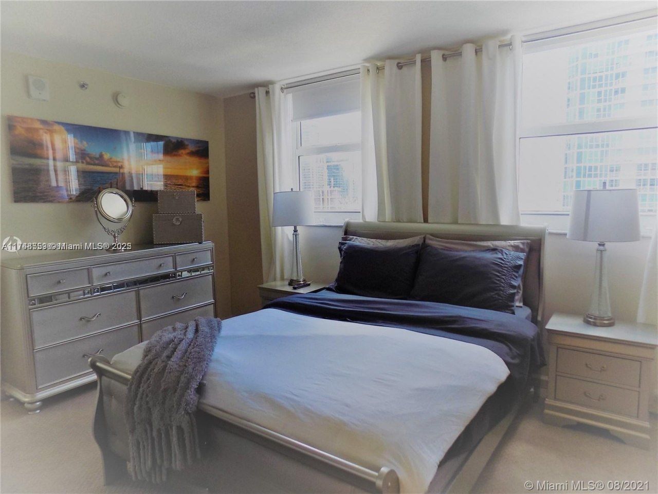 1200 Brickell Bay Dr, Unit 3924, Miami, FL 33131 Photo