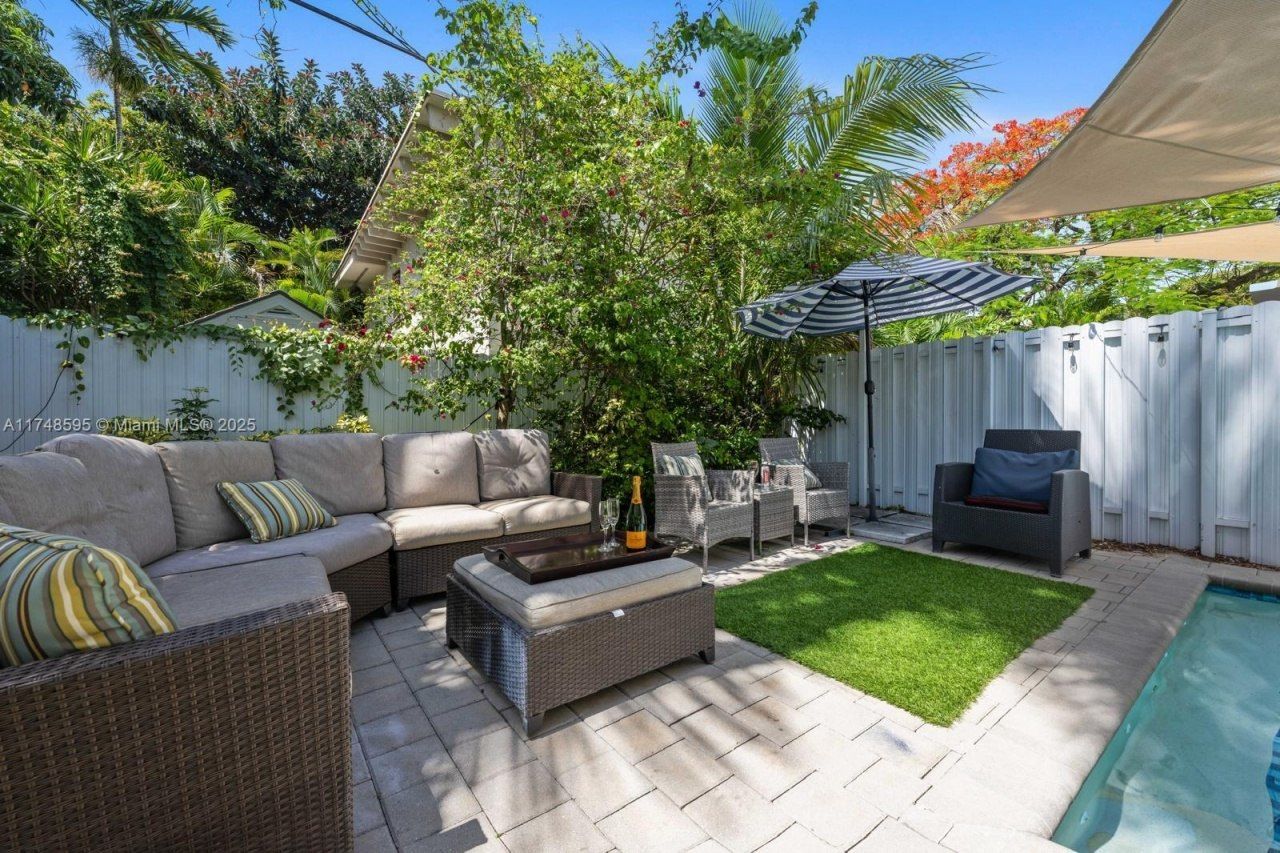 3570 SW 23rd St, Unit 3570, Miami, FL 33145 Photo