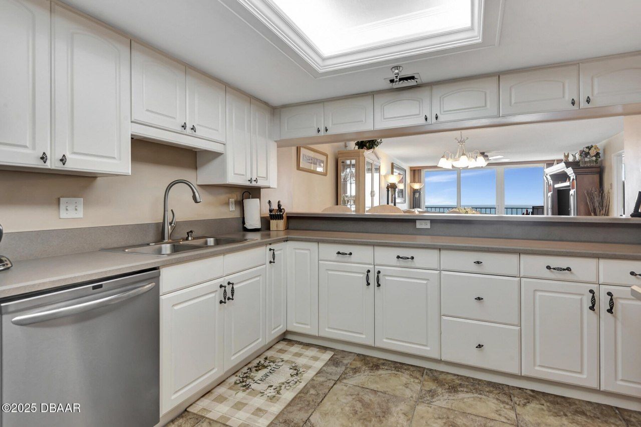 2425 S Atlantic Avenue, Unit 1202B, Daytona Beach, FL 32118 Photo